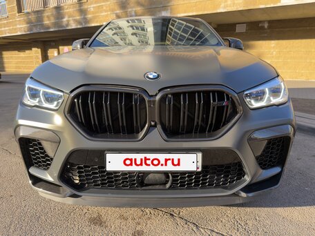 2021 BMW X6 M Competition III (F96), серый, 11500000 рублей, вид 3