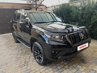 2021 Toyota Land Cruiser Prado 150 Series Рестайлинг 3, чёрный, 8000000 рублей, вид 1