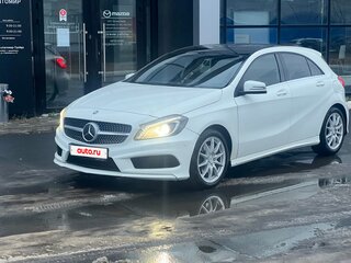 2013 Mercedes-Benz A-Класс 180 III (W176), белый, 1000000 рублей, вид 1