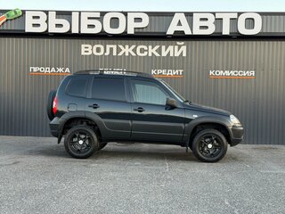 2020 Chevrolet Niva I Рестайлинг, чёрный, 860000 рублей, вид 3