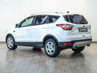 2017 Ford Kuga II Рестайлинг, белый, 1529000 рублей, вид 2