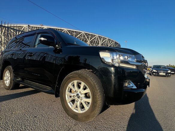 2016 Toyota Land Cruiser 200 Series Рестайлинг 2, чёрный, 6200000 рублей - вид 6