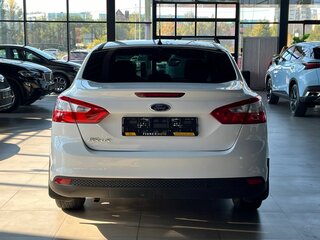2013 Ford Focus III, белый, 740000 рублей, вид 5