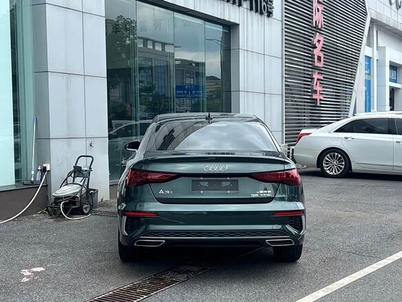 2023 Audi A3 35 TFSI IV (8Y), зелёный - вид 2