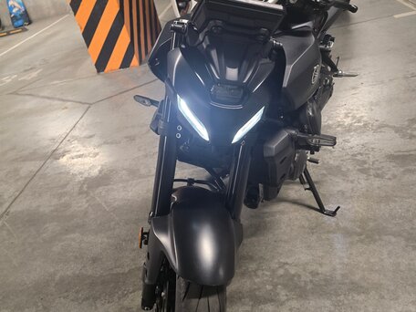 2025 Yamaha MT-07 (FZ-07), чёрный, 1050000 рублей, вид 1