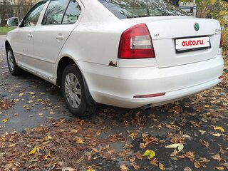 2011 Skoda Octavia II (A5) Рестайлинг, белый, 510000 рублей, вид 3