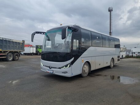2024 Yutong ZK6947H, белый, 12170000 рублей, вид 1