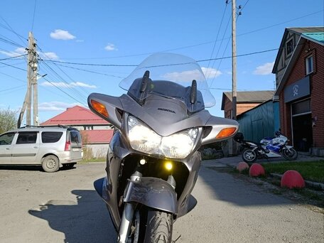 2002 Honda ST 1300, серый, 540000 рублей, вид 4