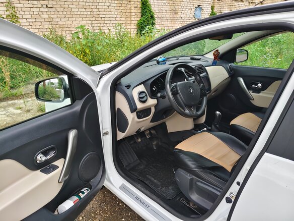 2014 Renault Logan II, белый, 650000 рублей - вид 6