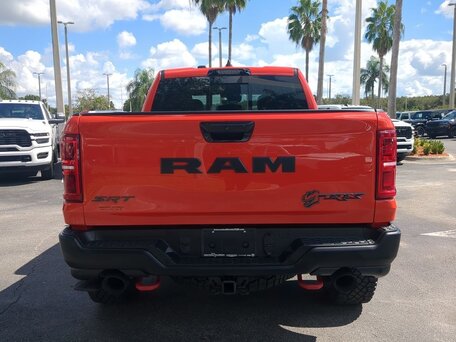 2026 Ram 1500 TRX SRT V Рестайлинг, красный, 14700000 рублей, вид 5