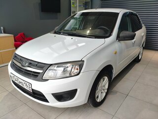 2016 Lada (ВАЗ) Granta I, белый, 320000 рублей, вид 1
