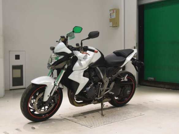 2011 Honda CB 1000R, белый, 510000 рублей