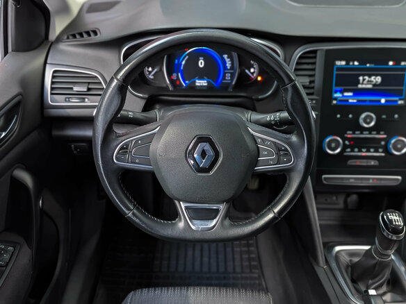 2017 Renault Megane IV, серый, 1230000 рублей - вид 14