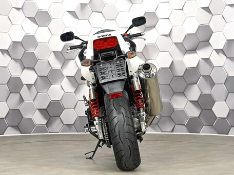 2011 Honda CB 1300, белый, 677000 рублей, вид 5