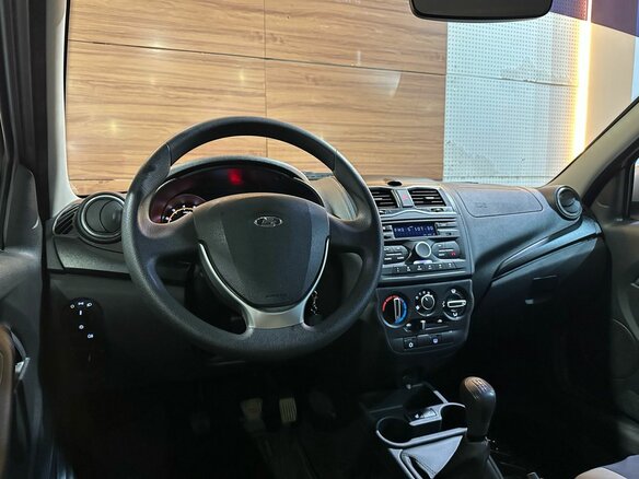 2024 Lada (ВАЗ) Granta I Рестайлинг, белый, 800000 рублей - вид 6