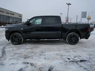 2026 Ram 1500 Crew Cab eTorque V Рестайлинг, чёрный, 7647881 рублей, вид 3