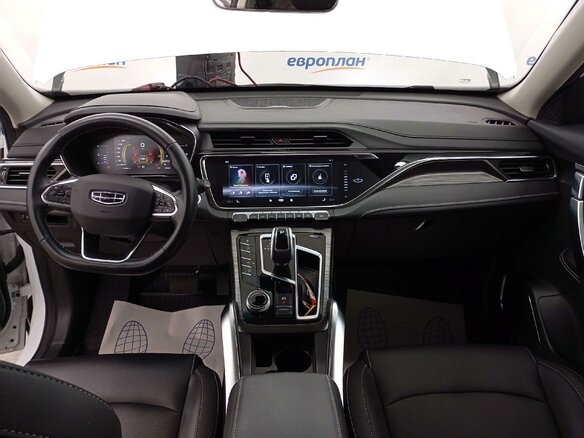 2023 Geely Atlas Pro, белый, 2007000 рублей - вид 4