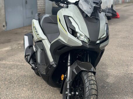 2026 Honda ADV350, серый, 950000 рублей, вид 4