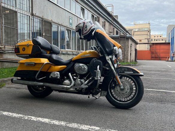 2013 Harley-Davidson Electra Glide, жёлтый, 1150000 рублей - вид 3