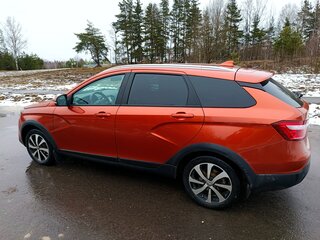 2018 Lada (ВАЗ) Vesta SW Cross I, оранжевый, 990000 рублей, вид 4