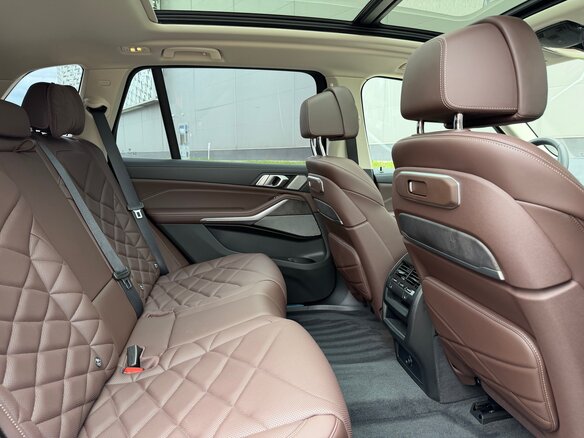 2026 BMW X5 Long 30Li IV (G05/G18) Рестайлинг, чёрный, 9200000 рублей - вид 25