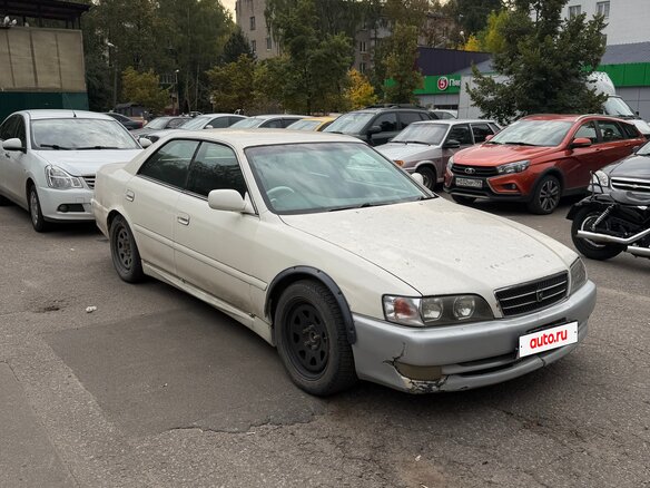 1998 Toyota Chaser VI (X100) Рестайлинг, белый - вид 1
