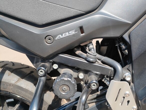 2019 Suzuki V-Strom DL 650, чёрный, 695000 рублей - вид 13