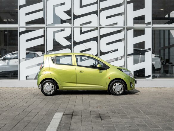 2011 Chevrolet Spark III, зелёный - вид 4