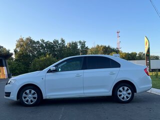 2016 Skoda Rapid I, белый, 750000 рублей, вид 4