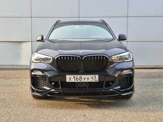 2020 BMW X5 40i IV (G05/G18), чёрный, 8130000 рублей, вид 2