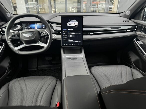 2026 Geely Preface I, серый, 3434990 рублей - вид 11