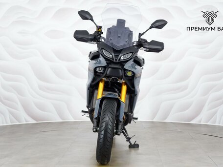 2024 Yamaha Tracer 9, серый, 1595000 рублей, вид 4