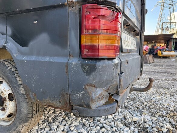 1992 Mercedes-Benz MB 100, чёрный, 150000 рублей - вид 16