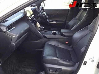 2020 Toyota Harrier III (XU60) Рестайлинг, белый, 2450404 рублей, вид 5