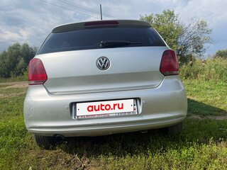 2011 Volkswagen Polo V, серебристый, 590000 рублей, вид 3