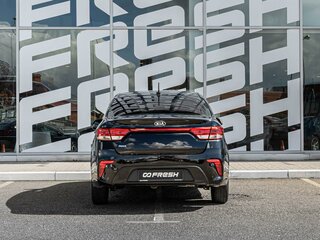 2019 Kia Rio IV, чёрный, 1460000 рублей, вид 4