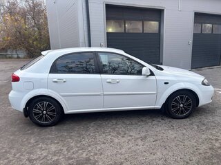 2011 Chevrolet Lacetti I, белый, 620000 рублей, вид 5