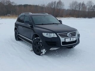 2008 Volkswagen Touareg I Рестайлинг, чёрный, 999999 рублей, вид 3