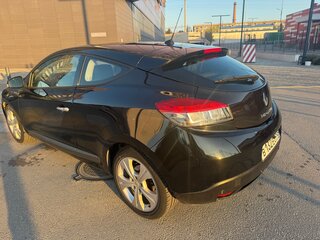 2010 Renault Megane III, чёрный, 990000 рублей, вид 3