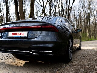2020 Audi A7 55 TFSI II (4K), серый, 5850000 рублей, вид 5