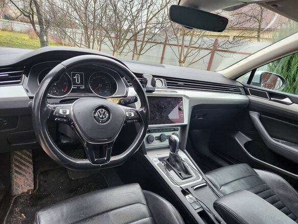 2019 Volkswagen Passat DSG7 B8, серебристый, 1650000 рублей - вид 9