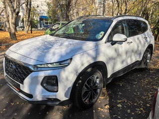 2020 Hyundai Santa Fe IV, белый, 3570000 рублей, вид 1