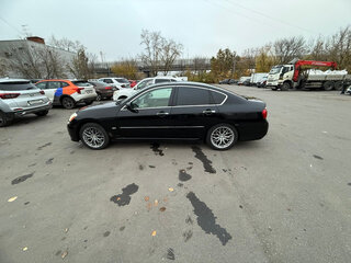 2008 Infiniti M35 III Рестайлинг, чёрный, 900000 рублей, вид 4