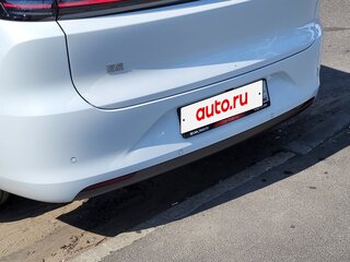 2024 Li Auto (Lixiang) L6 I, белый, 5499000 рублей, вид 4