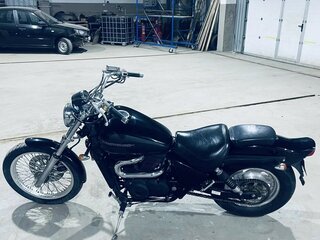 1999 Suzuki Desperado VZ400, чёрный, 320000 рублей, вид 2