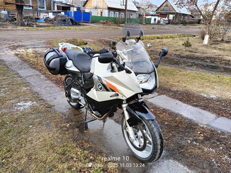 2011 BMW F 800 ST, белый, 545000 рублей, вид 4