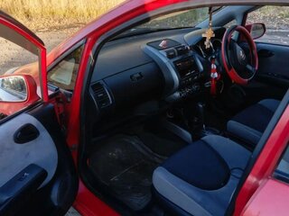 2003 Honda Fit I, красный, 300000 рублей, вид 5