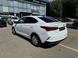 2021 Hyundai Solaris II Рестайлинг, белый, 1499000 рублей, вид 5
