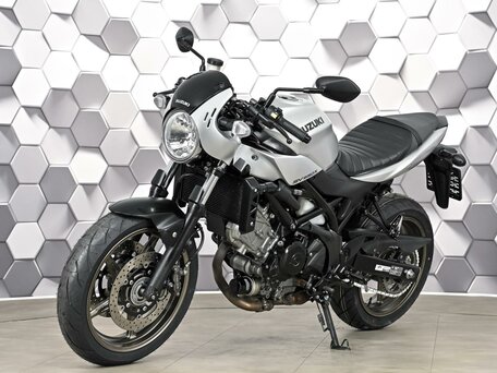 2024 Suzuki SV 650, серебристый, 647000 рублей, вид 2