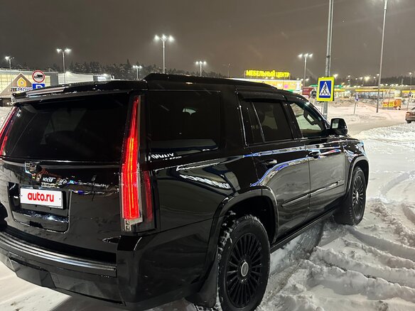 2017 Cadillac Escalade IV, чёрный, 4990000 рублей - вид 9